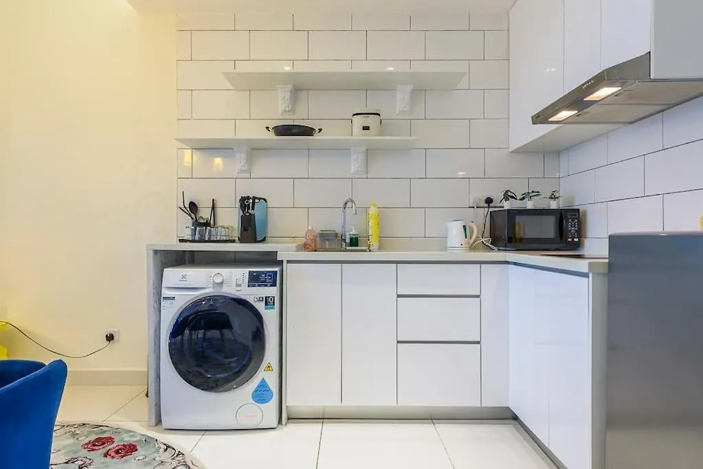 Apartamento Arte Mont Kiara Kl Tower View Elegant Netflix 6Pax Kuala Lumpur Malasia
