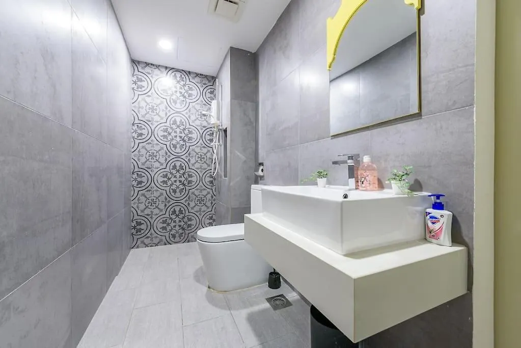 Apartamento Arte Mont Kiara Kl Tower View Elegant Netflix 6Pax Kuala Lumpur